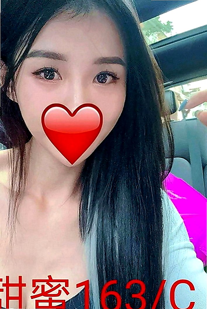 路竹外出：紋妙 |淳樸小正妹|168cm|45kg|E罩杯|20歲|下面很敏感 屬於欲女級別的喲 你hold住嗎  小穴摩擦在棒上前後搖 技術不錯 服務態度很好