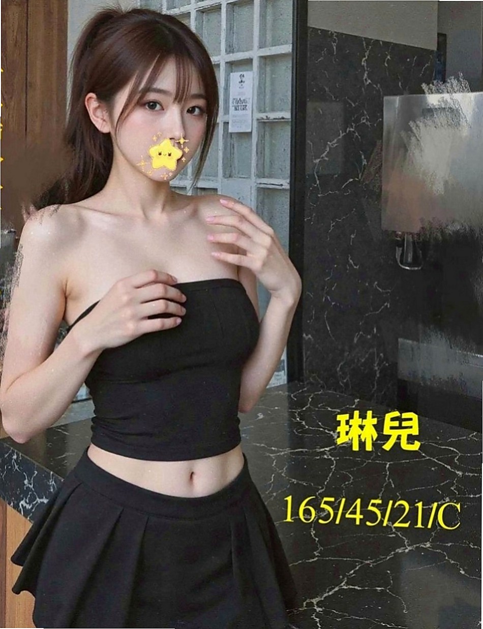 基隆外約茶：熙瑤 |飛機上應聘空姐|166cm|52kg|C罩杯|24歲|所以建議約的客人加節哦 這兩個妹妹服務很  不該聊的不會聊哦！ 最近缺錢下海兼職 可以接受多節哦！