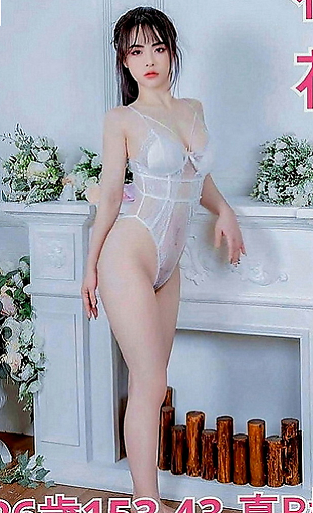 大里外約按摩：蕭蕭 |火辣少婦|164cm|53kg|E罩杯|19歲|玩法大膽 配合度高 身材非常的柔軟 可以解鎖很多姿勢哦
