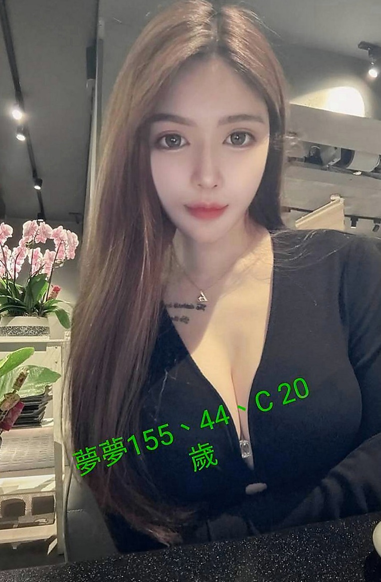 金山外約：條件 |在校學生妹|166cm|46kg|C罩杯|18歲|熱情有活力.性感美腿在點燃你的慾望之火的慾望之火