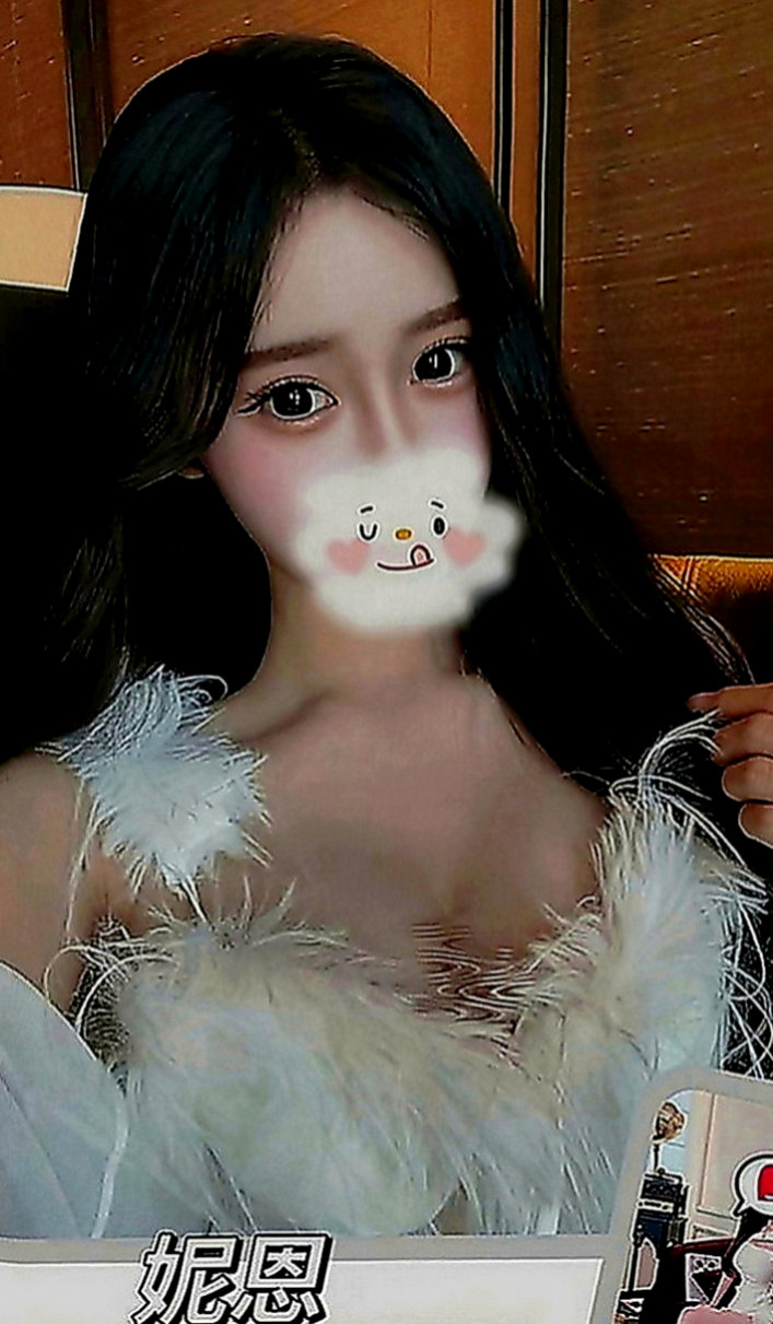 台北小姐外送：小多咪 |美甲師|167cm|46kg|D罩杯|21歲|放寒假在家裡真的很無聊 又沒有男友 想要的時候也沒有辦法解決
